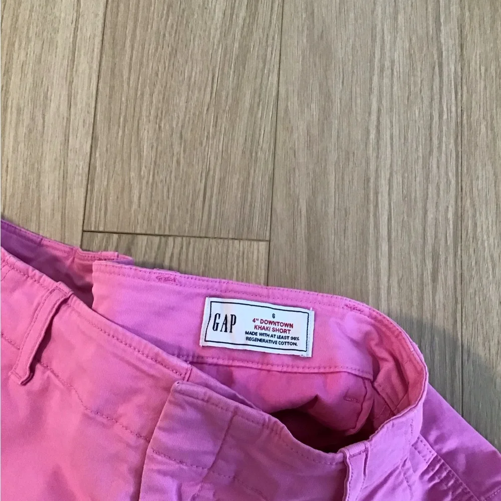 Gap Pink Women's Shorts Size 6 - Picture 4 of 4